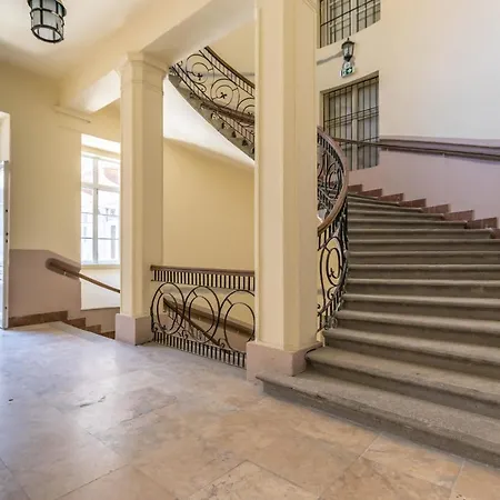 Adele's Close To Danube And Fashion Street Budapest