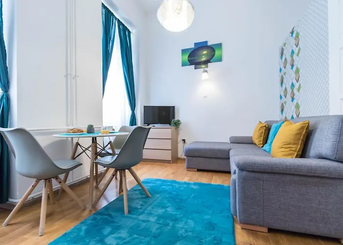 Daire Adele's Close To Danube And Fashion Street